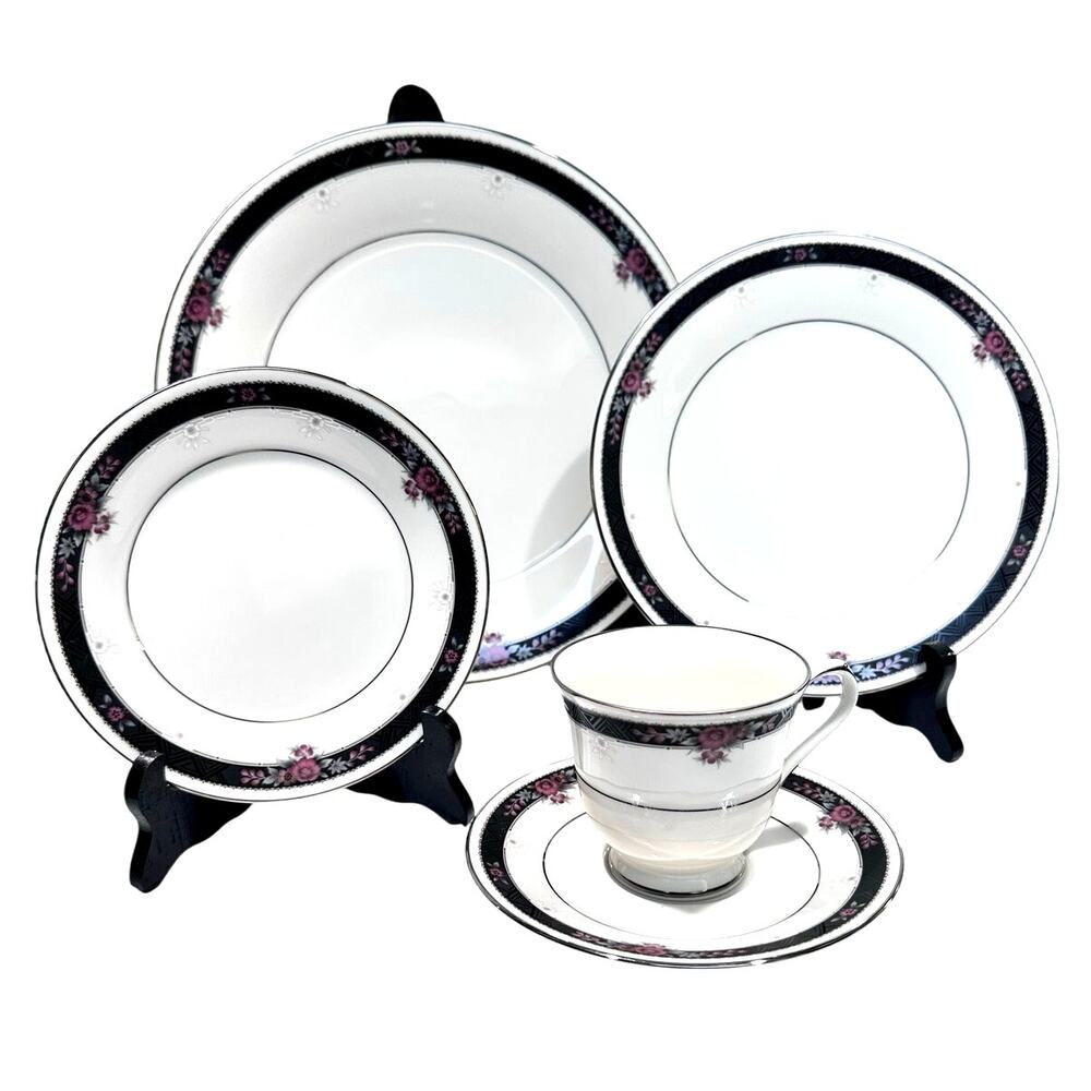 Noritake Etienne #7260 Fine Bone China Japan 5-Piece Place Setting-Excellent!